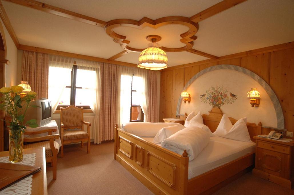 Hotel Neuwirt Ramsau am Dachstein Habitación foto