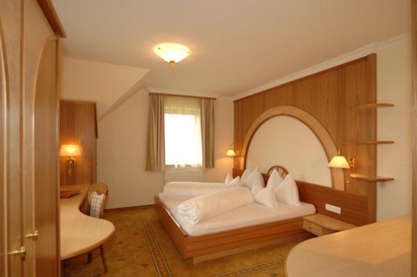 Hotel Neuwirt Ramsau am Dachstein Habitación foto